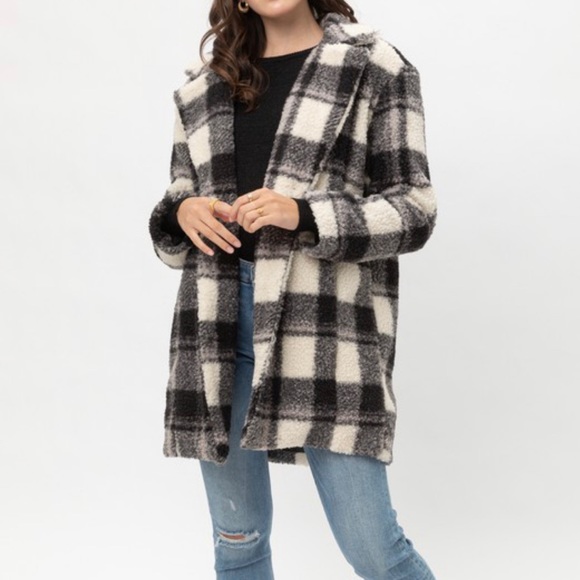 LUVBODY Boutique Jackets & Blazers - Last M • Cozy Black & White Plaid Coat